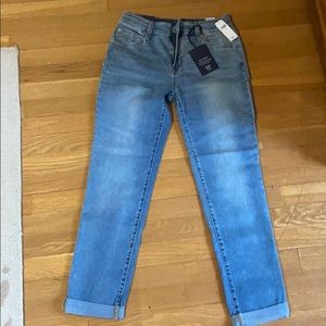Gap stretch girlfriend jeans